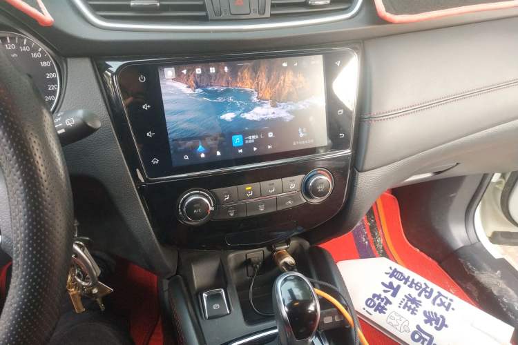 Used Nissan Qashqai 2021 2.0L CVT Smart Enjoyment Version Audio And AC Panel