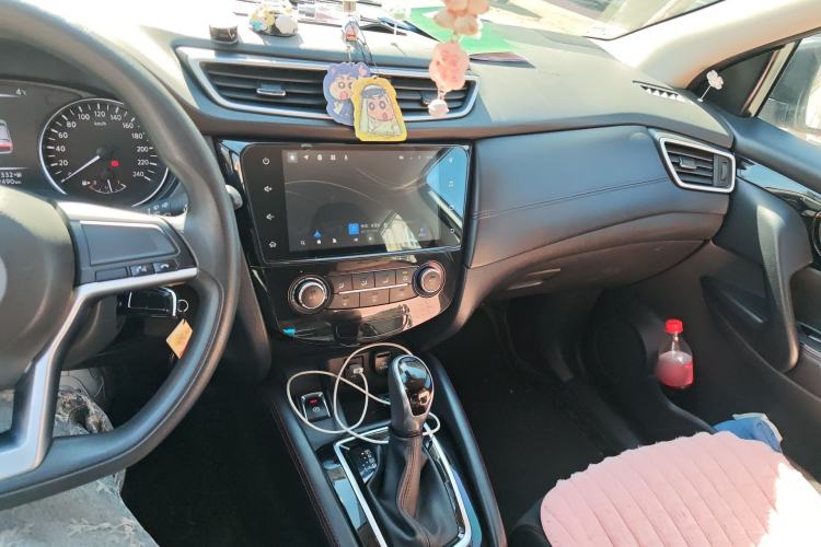 Used Nissan Qashqai 2021 2.0L CVT Smart Enjoyment Version Audio And AC Panel