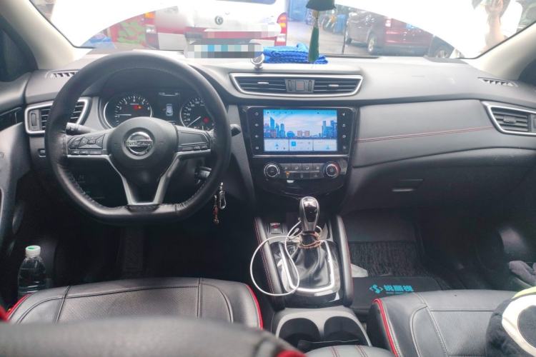Used Nissan Qashqai 2021 2.0L CVT Smart Enjoyment Version Center Console