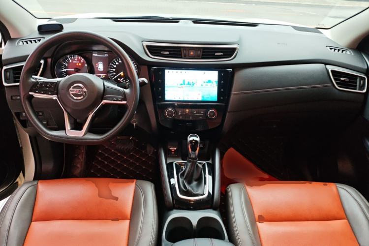 Used Nissan Qashqai 2021 2.0L CVT Smart Enjoyment Version Center Console
