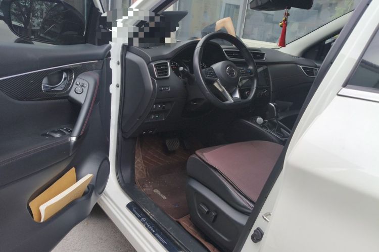 Used Nissan Qashqai 2021 2.0L CVT Luxury Navigation Edition Driver Seat