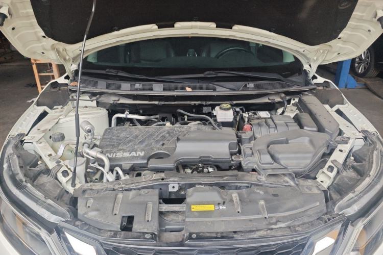Used Nissan Qashqai 2021 2.0L CVT Luxury Edition Engine Bay