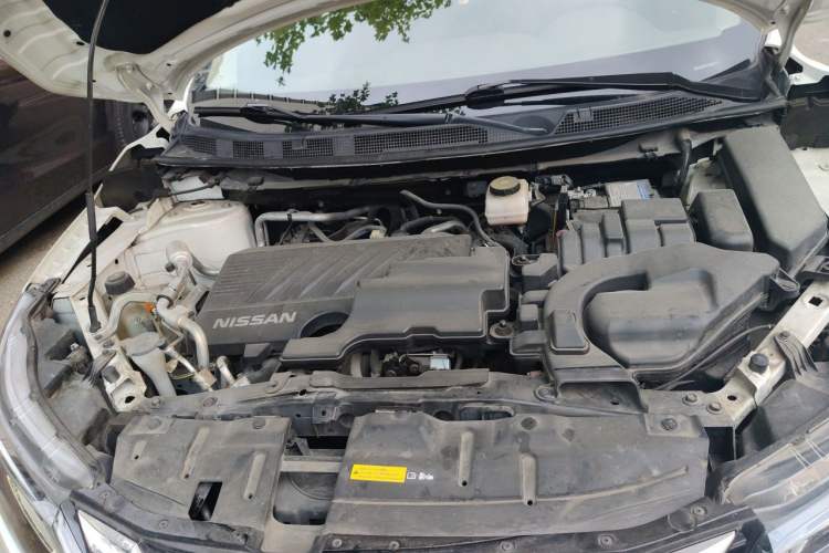 Used Nissan Qashqai 2021 2.0L CVT Luxury Edition Engine Bay