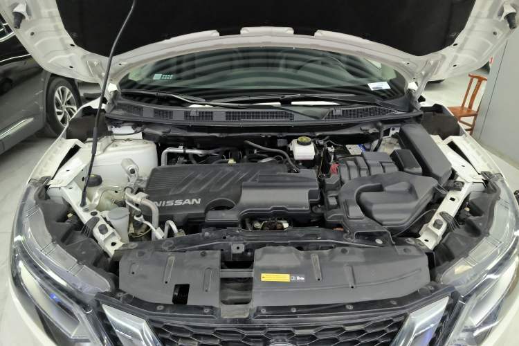 Used Nissan Qashqai 2021 2.0L CVT Luxury Edition Engine Bay