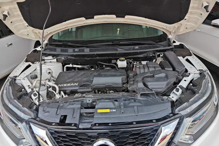 Used Nissan Qashqai 2021 2.0L CVT Luxury Edition Engine Bay
