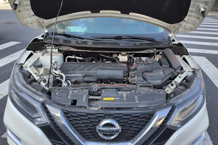 Used Nissan Qashqai 2021 2.0L CVT Luxury Edition Engine Bay