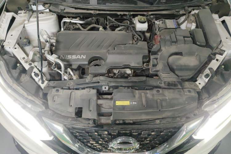 Used Nissan Qashqai 2021 2.0L CVT Luxury Edition Engine Bay