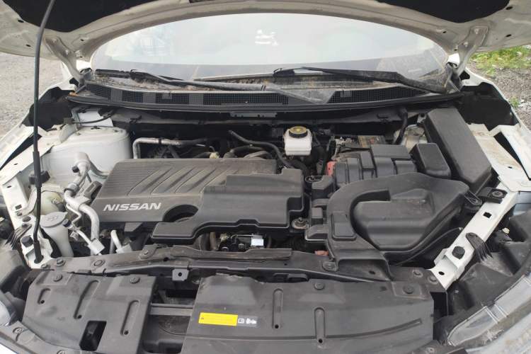 Used Nissan Qashqai 2021 2.0L CVT Luxury Edition Engine Bay
