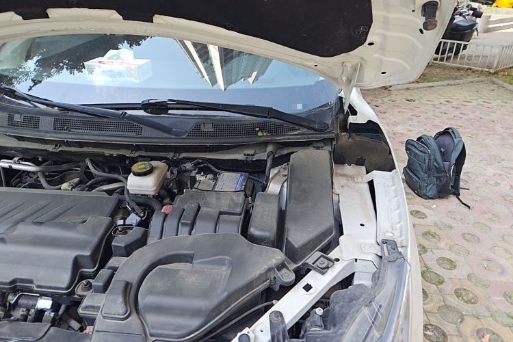 Used Nissan Qashqai 2021 2.0L CVT Luxury Edition Engine Bay Left