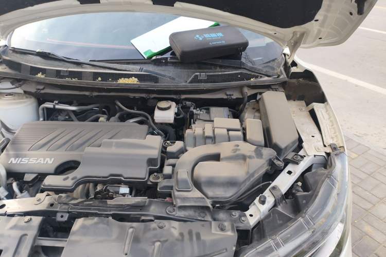Used Nissan Qashqai 2021 2.0L CVT Luxury Edition Engine Bay Left