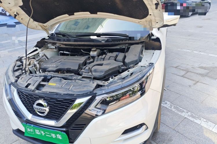 Used Nissan Qashqai 2021 2.0L CVT Luxury Navigation Edition Engine Bay Left