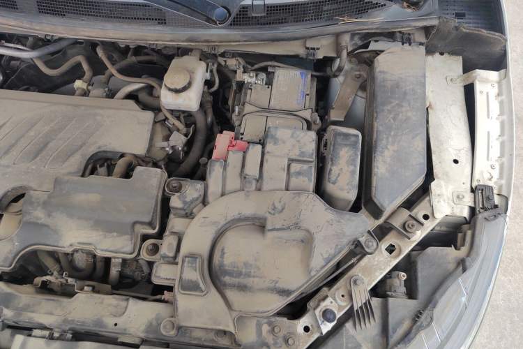 Used Nissan Qashqai 2021 2.0L CVT Luxury Edition Engine Bay Left