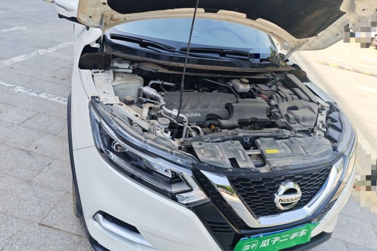 Used Nissan Qashqai 2021 2.0L CVT Luxury Navigation Edition Engine Bay Right