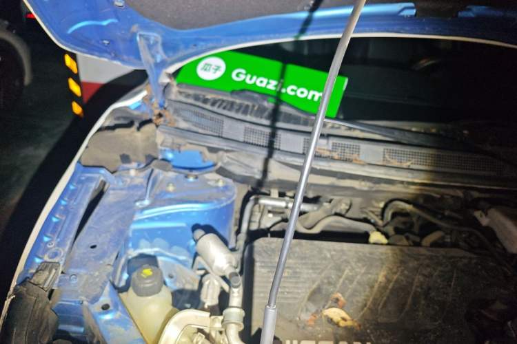 Used Nissan Qashqai 2021 2.0L CVT Luxury Edition Engine Bay Right