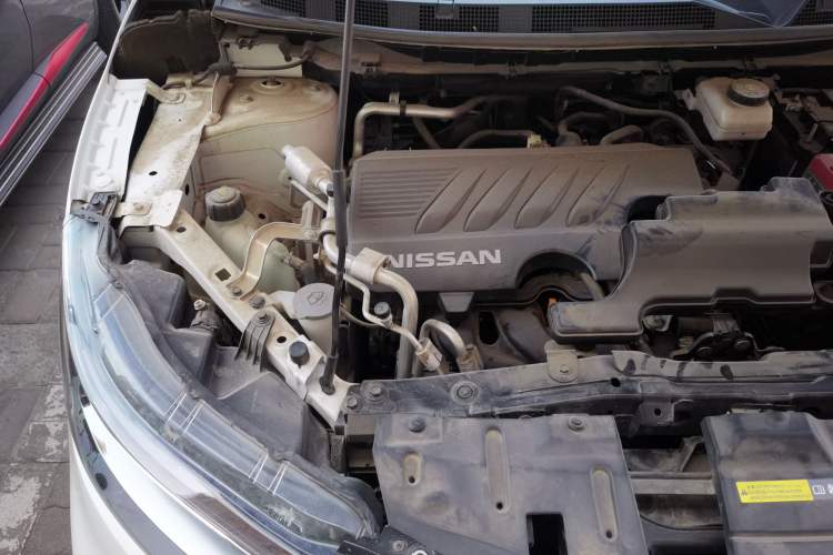 Used Nissan Qashqai 2021 2.0L CVT Luxury Edition Engine Bay Right