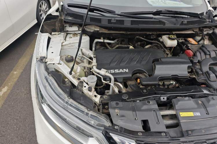 Used Nissan Qashqai 2021 2.0L CVT Luxury Edition Engine Bay Right