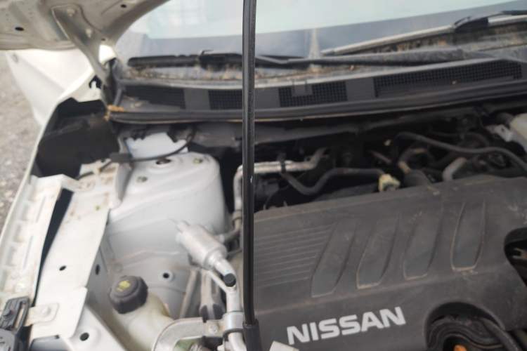 Used Nissan Qashqai 2021 2.0L CVT Luxury Edition Engine Bay Right