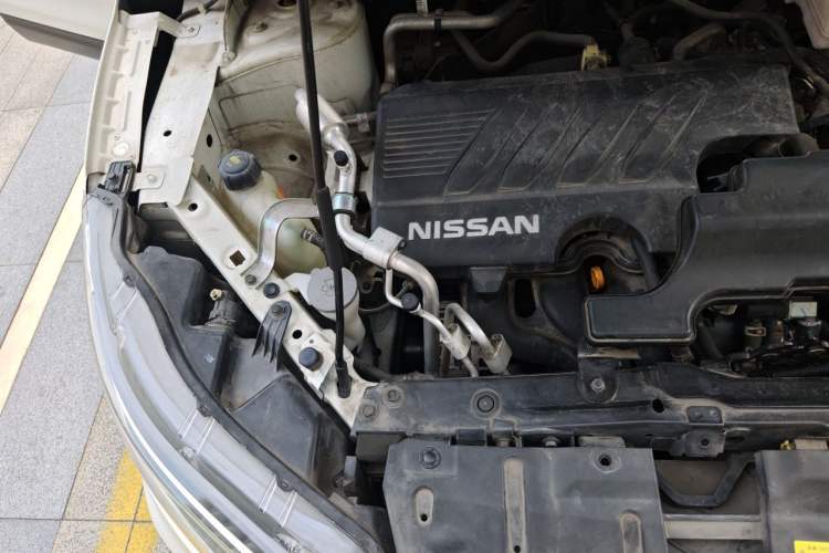 Used Nissan Qashqai 2021 2.0L CVT Luxury Edition Engine Bay Right