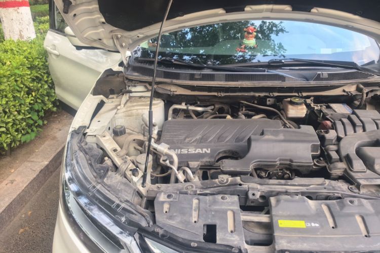 Used Nissan Qashqai 2021 2.0L CVT Luxury Edition Engine Bay Right