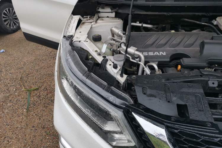 Used Nissan Qashqai 2021 2.0L CVT Luxury Edition Engine Bay Right