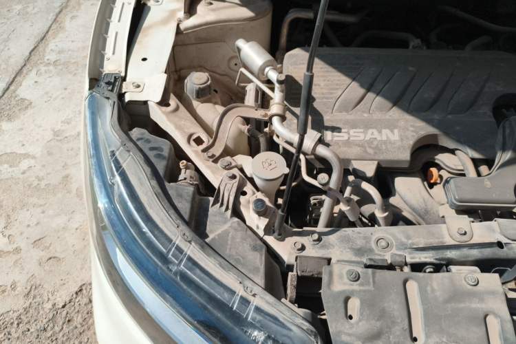Used Nissan Qashqai 2021 2.0L CVT Luxury Edition Engine Bay Right