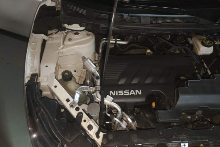 Used Nissan Qashqai 2021 2.0L CVT Luxury Edition Engine Bay Right