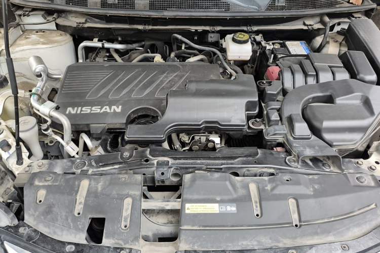 Used Nissan Qashqai 2021 2.0L CVT Luxury Edition Engine Bay