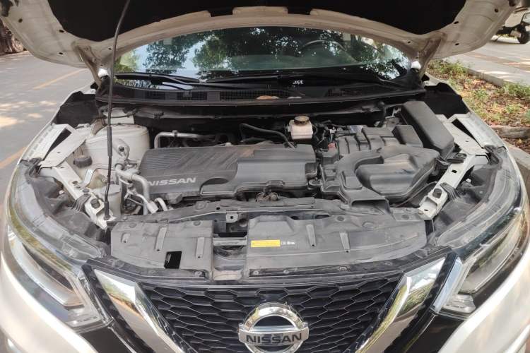 Used Nissan Qashqai 2021 2.0L CVT Luxury Edition Engine Bay
