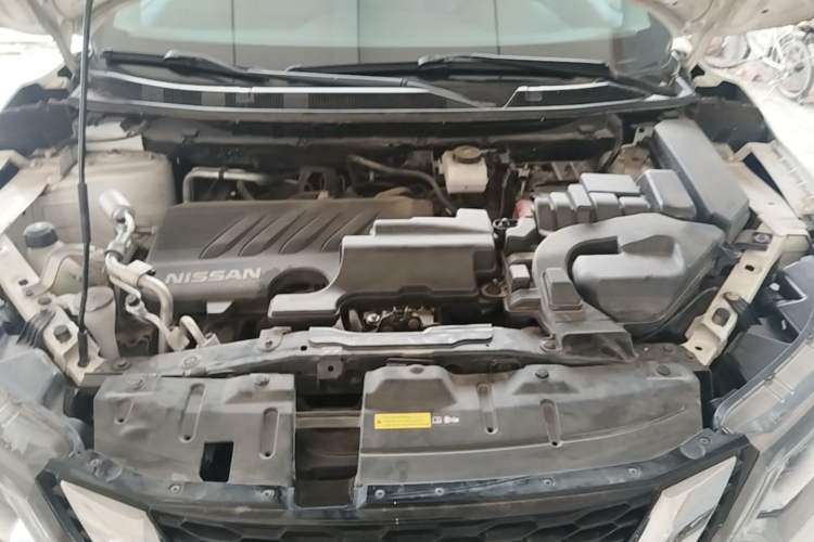 Used Nissan Qashqai 2021 2.0L CVT Luxury Edition Engine Bay