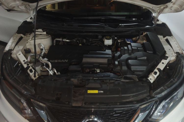 Used Nissan Qashqai 2021 2.0L CVT Luxury Edition Engine Bay