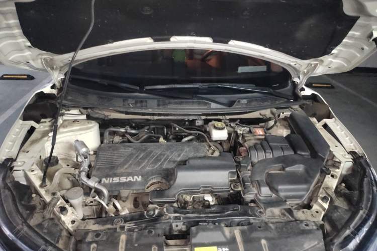 Used Nissan Qashqai 2021 2.0L CVT Luxury Edition Engine Bay