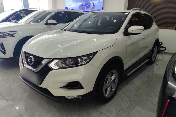 Used Nissan Qashqai 2021 2.0L CVT Smart Enjoyment Version Exterior 2