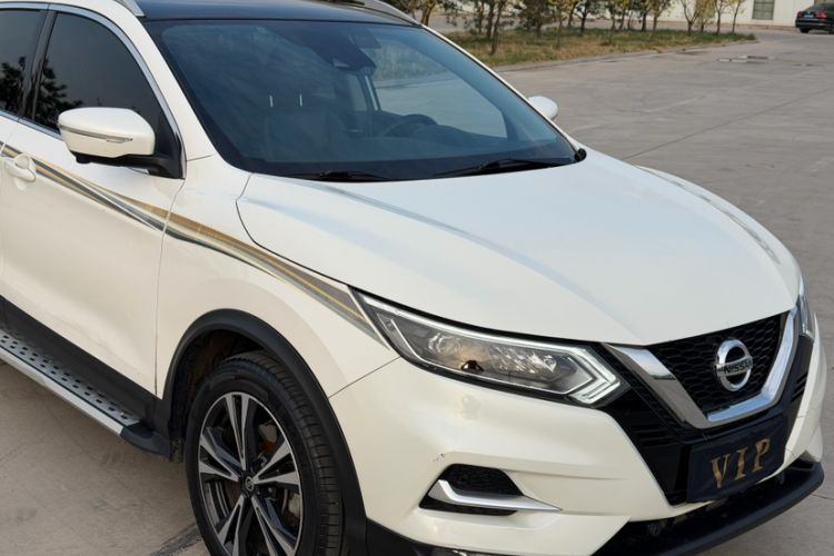 Used Nissan Qashqai 2021 2.0L CVT Luxury Edition Exterior 2