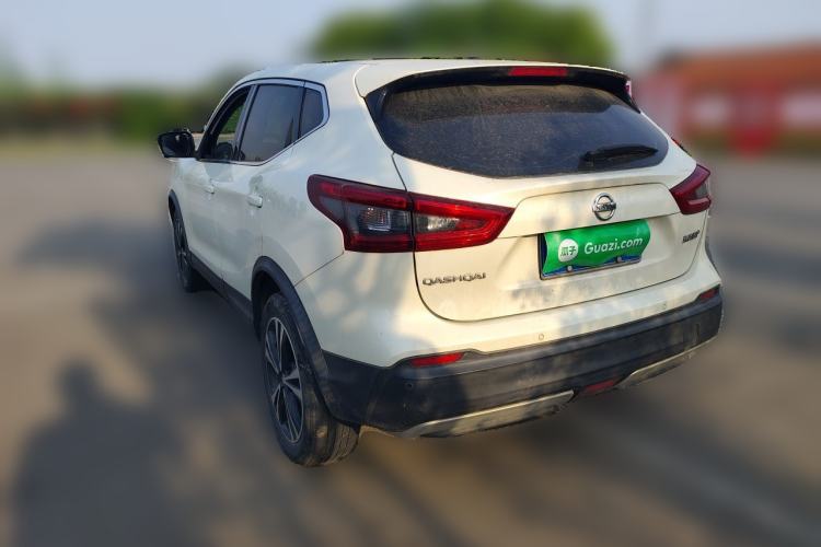 Used Nissan Qashqai 2021 2.0L CVT Luxury Edition Exterior 3