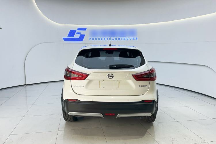 Used Nissan Qashqai 2021 2.0L CVT Luxury Edition Exterior 3