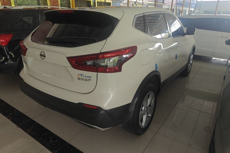 Used Nissan Qashqai 2021 2.0L CVT Smart Enjoyment Version Exterior 3