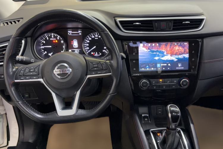 Used Nissan Qashqai 2021 2.0L CVT Luxury Edition Exterior 3
