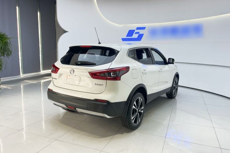Used Nissan Qashqai 2021 2.0L CVT Luxury Edition Exterior 4