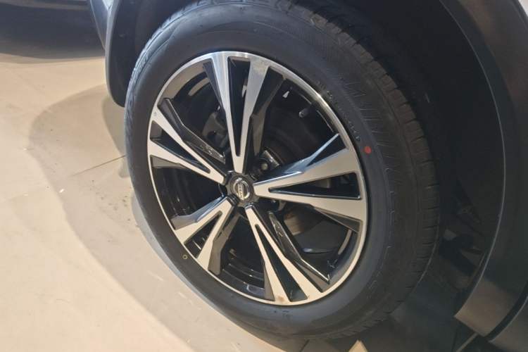 Used Nissan Qashqai 2021 2.0L CVT Luxury Edition Exterior 5