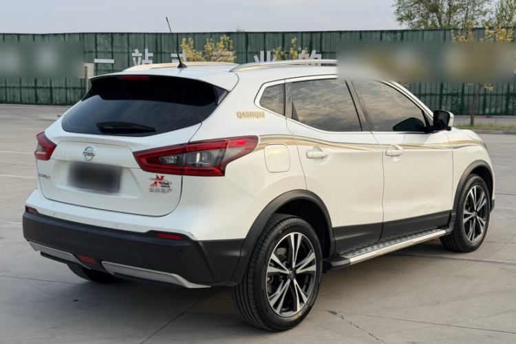 Used Nissan Qashqai 2021 2.0L CVT Luxury Edition Exterior 5