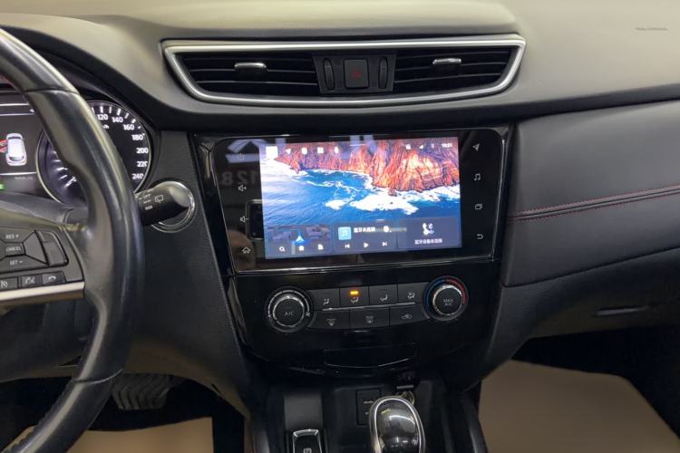 Used Nissan Qashqai 2021 2.0L CVT Luxury Edition Exterior 5
