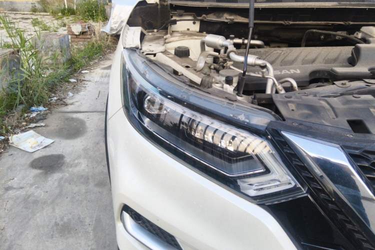 Used Nissan Qashqai 2021 2.0L CVT Luxury Edition Exterior 6