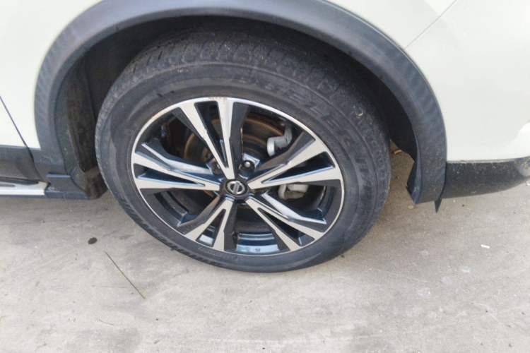 Used Nissan Qashqai 2021 2.0L CVT Luxury Edition Exterior 7