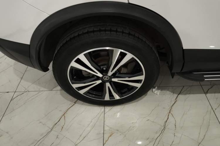 Used Nissan Qashqai 2021 2.0L CVT Luxury Edition Exterior 8
