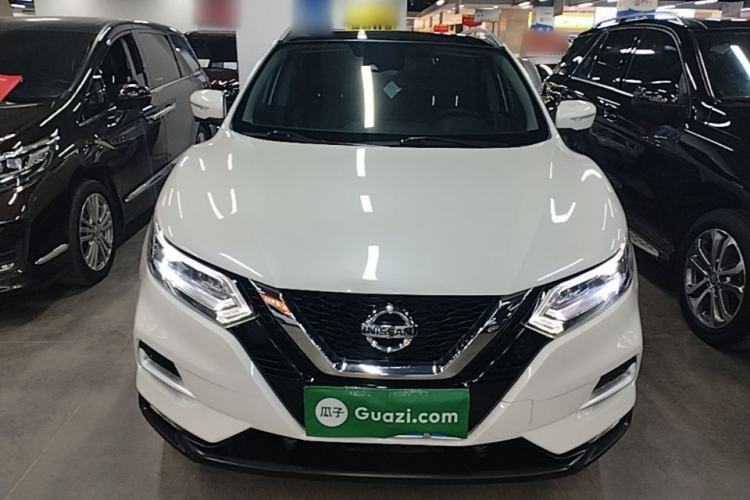 Used Nissan Qashqai 2021 2.0L CVT Luxury Edition Front