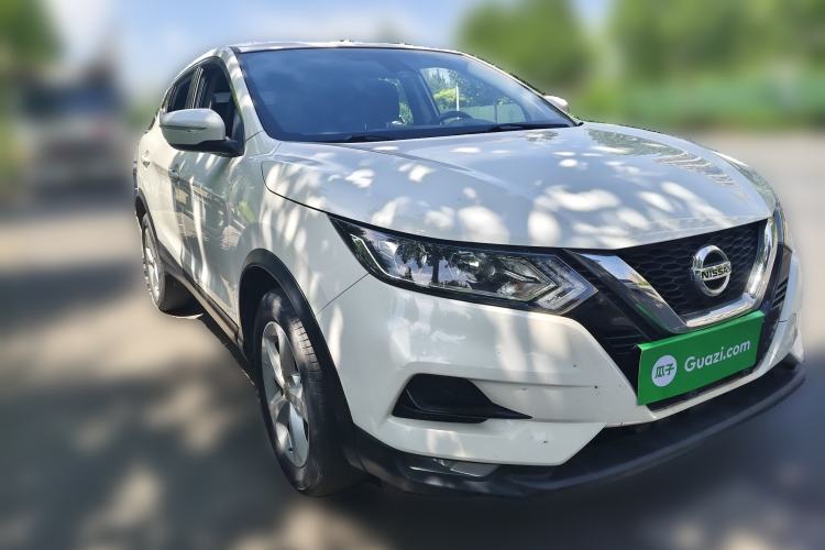Used Nissan Qashqai 2021 2.0L CVT Smart Enjoyment Version Front Right 45 Deg