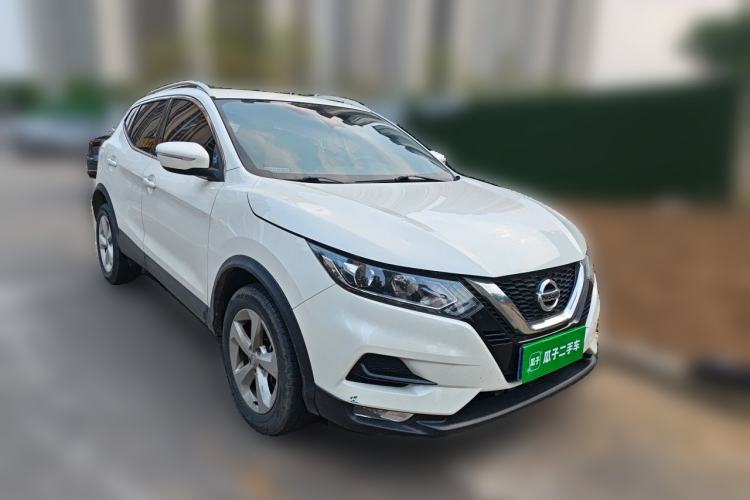 Used Nissan Qashqai 2021 2.0L CVT Smart Enjoyment Version Front Right 45 Deg