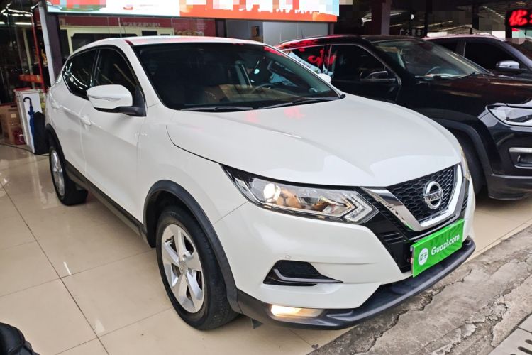 Used Nissan Qashqai 2021 2.0L CVT Smart Enjoyment Version Front Right 45 Deg