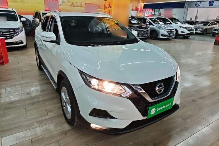 Used Nissan Qashqai 2021 2.0L CVT Smart Enjoyment Version Front Right 45 Deg