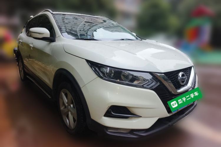 Used Nissan Qashqai 2021 2.0L CVT Smart Enjoyment Version Front Right 45 Deg